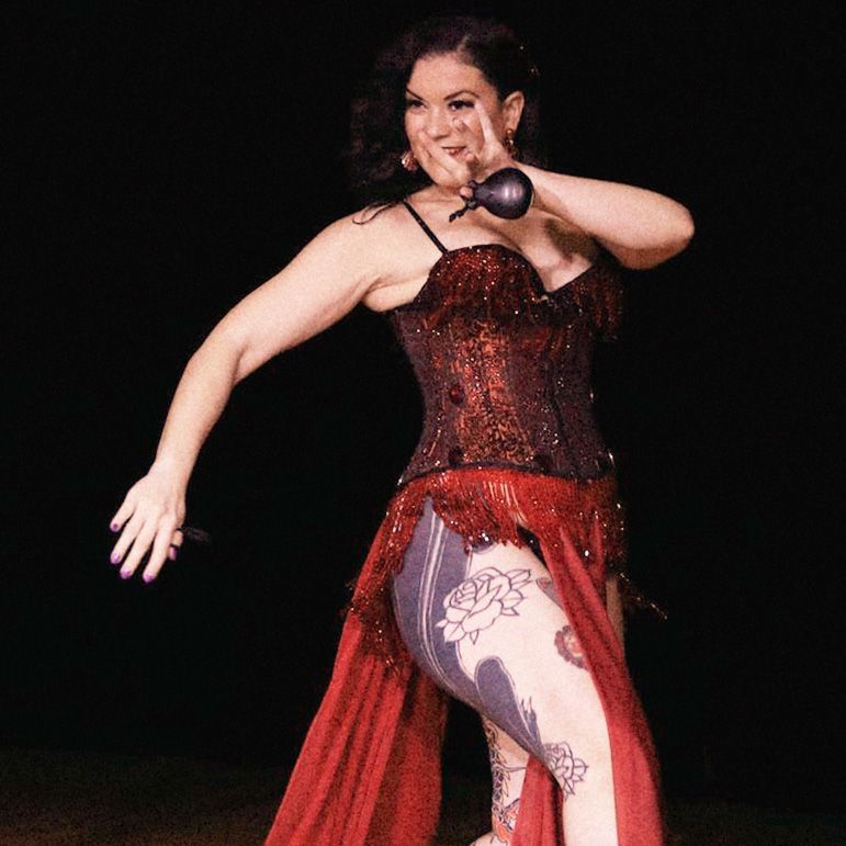 Amparo Siller - Burlesque